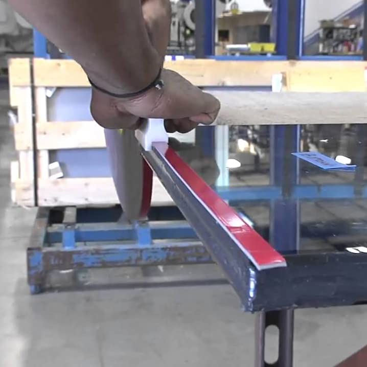 LLPT شريط لاصق مزدوج الجوانب من LLPT 1 بوصة × 50 قدم لاصق متين مقاوم للعوامل الجوية لملء الفجوات وتثبيت وربط وتركيب الأسطح غير المستوية أو ذات الملمس (T004A) - Image 5